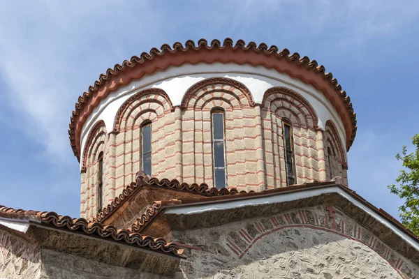 Edificios medievales en el monasterio de Bachkovo, Bulgaria —  Fotos de Stock