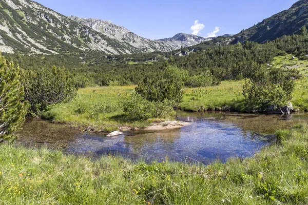 Lanskap dekat The Fish Lakes, Rila gunung, Bulgaria — Stok Foto