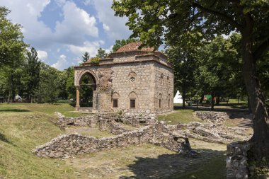 Nis şehri, Sırbistan 'da kale ve parkta Bali-beg Camii