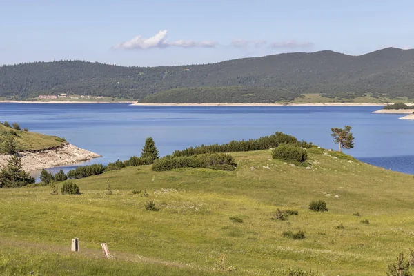 Belmeken Barajı ile peyzaj, Rila dağ, Bulgaristan
