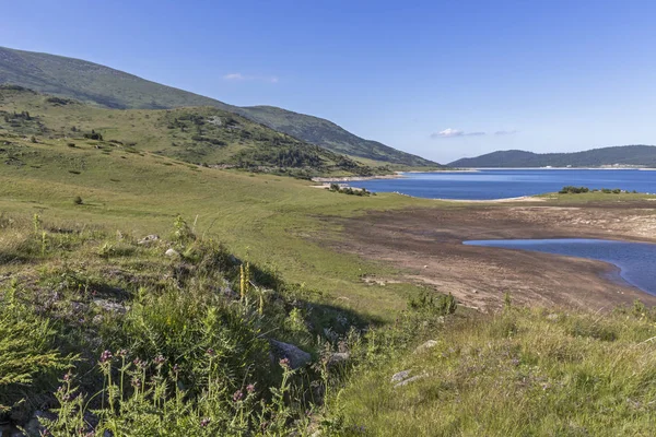Belmeken Barajı ile peyzaj, Rila dağ, Bulgaristan