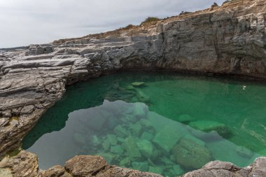 Giola doğal havuzu Thassos Island, Yunanistan 