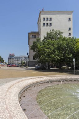 Sofya, Bulgaristan'da Cumhurbaşkanlığı önünde Çeşme