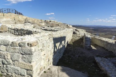 Perperikon, Bulgaristan - 17 Mart 2019: Perperikon Antik Kutsal Şehir Harabeleri, Kırcaali Bölgesi, Bulgaristan