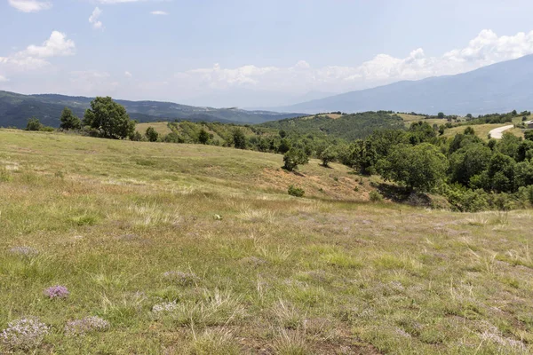 Landschap van Ograzhden Mountain, Bulgarije — Stockfoto