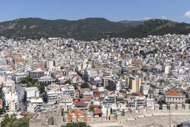 Kaleden Kavala şehrinin panoraması, Yunanistan