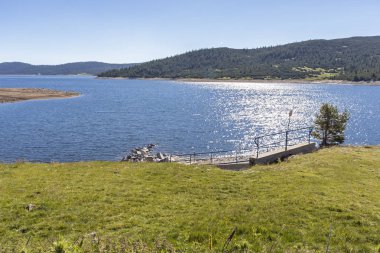 Belmeken Barajı ile peyzaj, Rila dağ, Bulgaristan