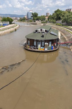 Nis şehri ve Nisava Nehri Panoraması, Sırbistan