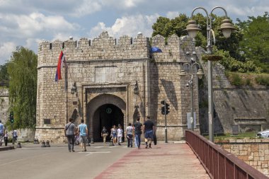 Stambol kapısı-kale ve Nis şehri, Sırbistan