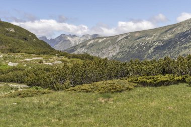 Tiha Rila, Rila Dağı, Bulg bölgesinden Stinky için Trail