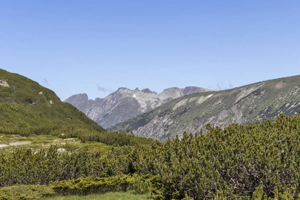 Tiha Rila, Rila Dağı, Bulg bölgesinden Stinky için Trail