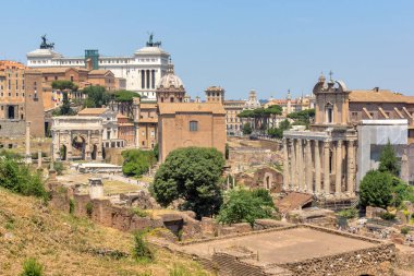 Roma, Italya kentinde Roma Forumu Harabeleri