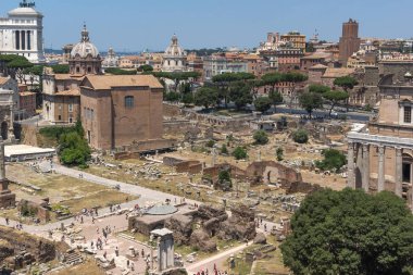 Roma, Italya kentinde Roma Forumu Harabeleri
