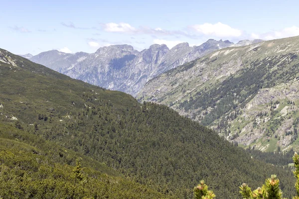 Landscape dekat The Stinky Lake, Rila gunung, Bulgaria — Stok Foto