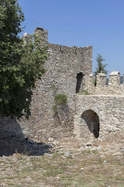 Vesting in de stad Kavala, Griekenland — Stockfoto