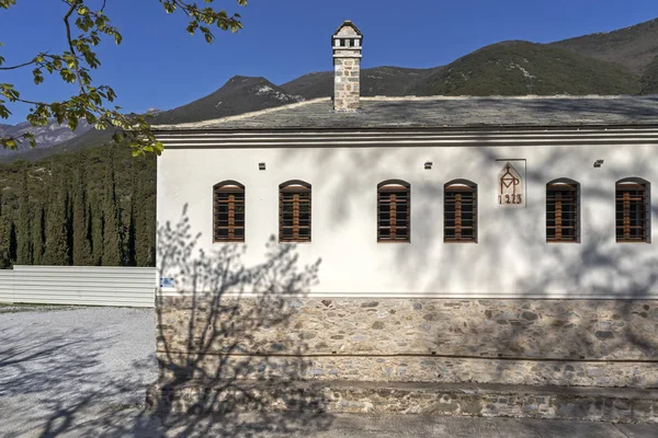 Timiou Prodromou kloster nära staden Serres, Grekland — Stockfoto