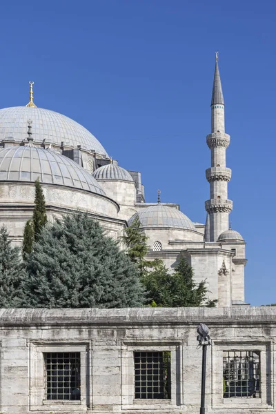 Mesquita Suleymaniye na cidade de Istambul, Turquia — Fotografia de Stock