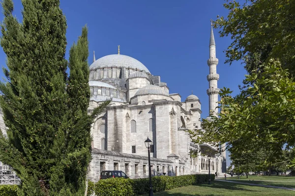 Mezquita Suleymaniye en la ciudad de Estambul, Turquía — Foto de Stock