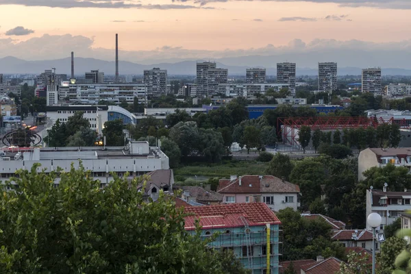 Tramonto Panorama della città di Plovdiv, Bulgaria — Foto Stock