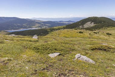 Belmeken Peak yakınlarındaki manzara, Rila dağı, Bulgaristan