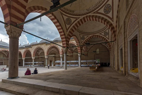 Mezquita Selimiye en la ciudad de Edirne, Turquía — Foto de Stock