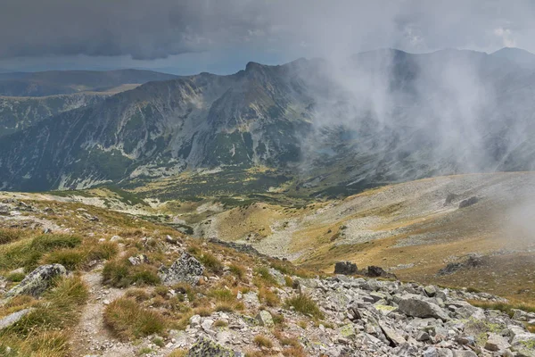 Τοπίο από την κορυφή του Musala, βουνό Ρίλα, Βουλγαρία — Φωτογραφία Αρχείου