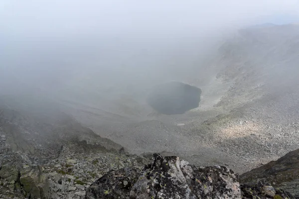 Пейзаж с пика Мусала, горы Рила, Болгария — стоковое фото