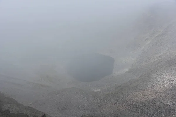 Пейзаж с пика Мусала, горы Рила, Болгария — стоковое фото