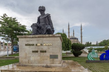 Osmanlı mimarı Mimar Sinan'ın Edirne Anıtı