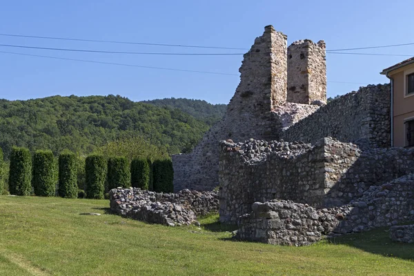 Monasterio medieval de Ravanica, Serbia — Foto de Stock