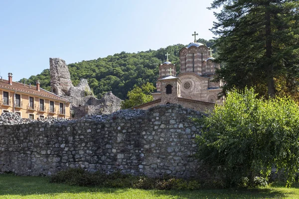 Monastero medievale di Ravanica, Serbia — Foto Stock