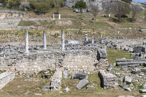 Starożytne ruiny na terenie archeologicznym Philippi, Grecja — Zdjęcie stockowe