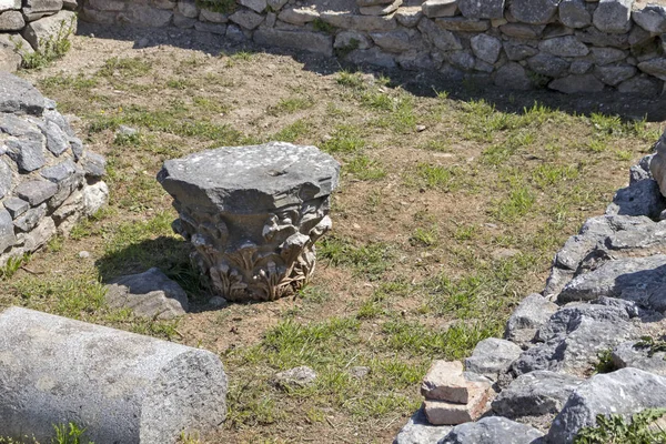 Αρχαία ερείπια στον αρχαιολογικό χώρο των Φιλίππων, Ελλάδα — Φωτογραφία Αρχείου