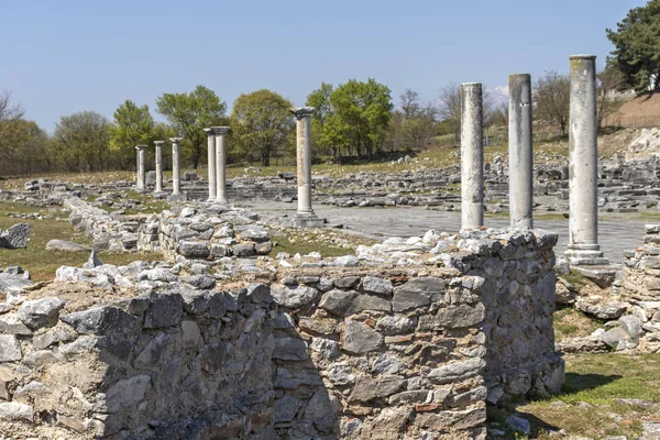 Starożytne ruiny na terenie archeologicznym Philippi, Grecja — Zdjęcie stockowe