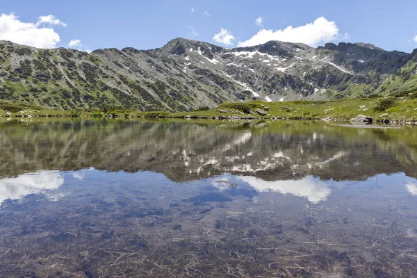 Landscape near The Fish Lakes, Rila mountain, Bulgaria — Stock Photo, Image