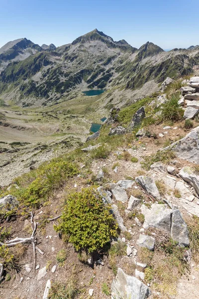 Landscape from Dzhano peak, Pirin Mountain, Bulgaria — Stock Photo, Image