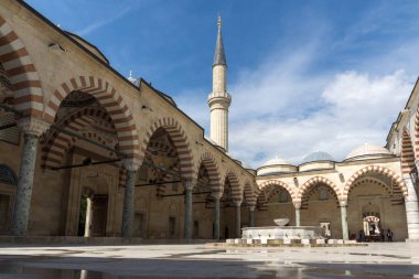 Edirne ilinde Uc Serefeli Camii