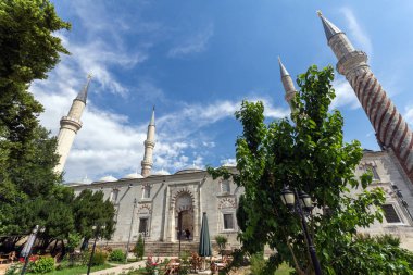 Edirne ilinde Uc Serefeli Camii