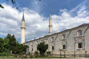 Edirne ilinde Uc Serefeli Camii