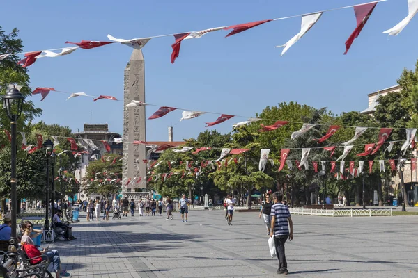 Obelisco de Teodosio en la ciudad de Estambul, Turquía — Foto de Stock