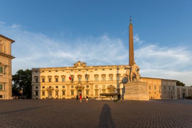 Roma'da Piazza del Quirinale gün batımı görünümü, İtalya