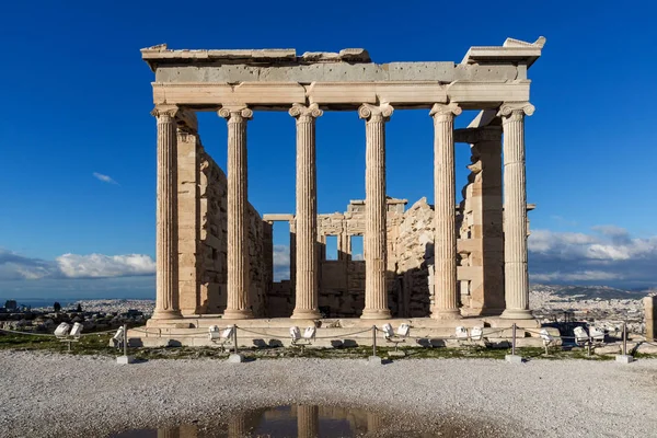 Эпицентр землетрясения находился в Афинах, Греция. — стоковое фото