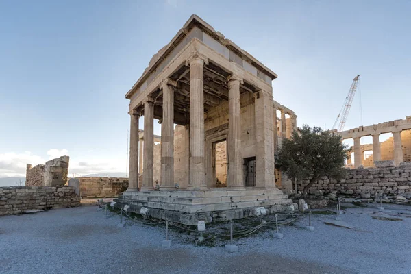 Templo O Erechtheion em Acropolis de Atenas, Greece — Fotografia de Stock