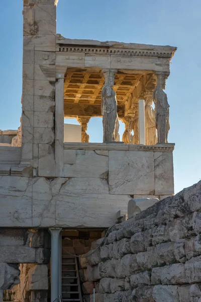 Templo O Erechtheion em Acropolis de Atenas, Greece — Fotografia de Stock