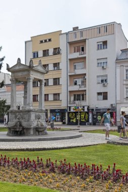 Niş şehir merkezinde Çeşme