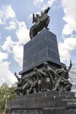 Nis, Sırbistan'da Nis'in kurtarıcıları için bir anıt