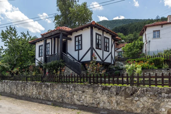 Haus museum baba iliytsa, vratsa region, bulgarien — Stockfoto