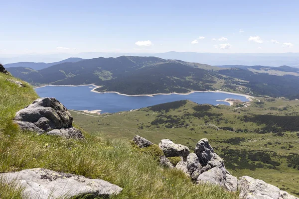 Пейзаж поблизу Belmeken Peak, Гора Ріла, Болгарія — стокове фото