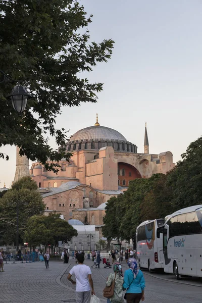 Музей Святой Софии в Стамбуле на закате — стоковое фото