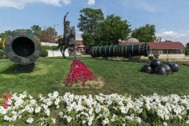 Edirne şehrinde Osmanlı Sultanı Mehmed Anıtı